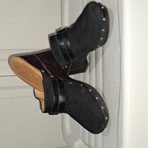 Naya "Irina" Black Suede Clog slip on - 9 ½